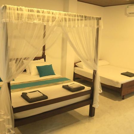Sri Villa Rest Hikkaduwa Dış mekan fotoğraf