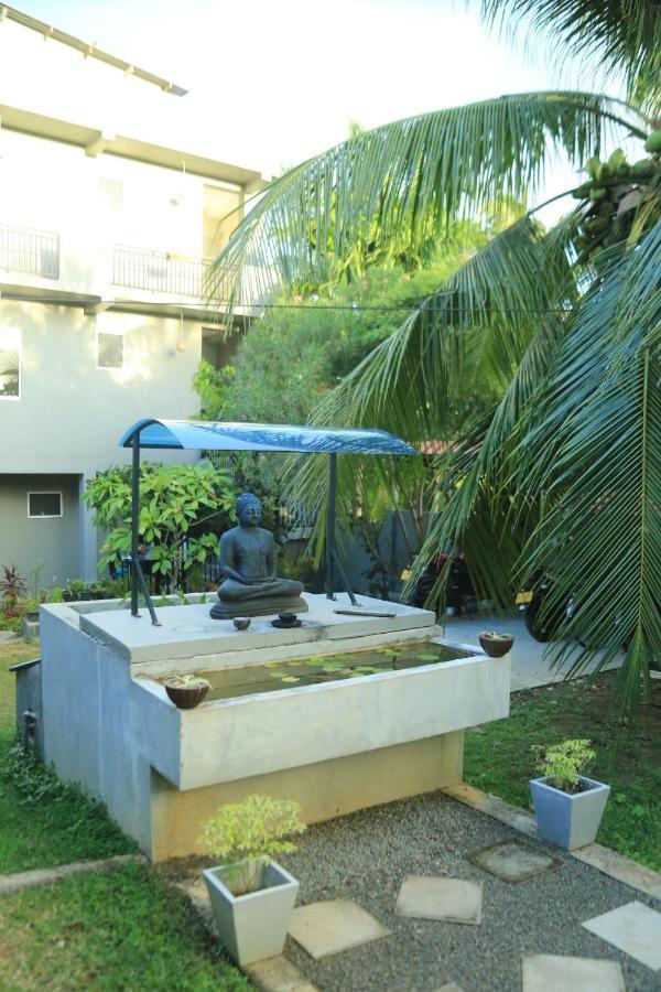 Sri Villa Rest Hikkaduwa Dış mekan fotoğraf