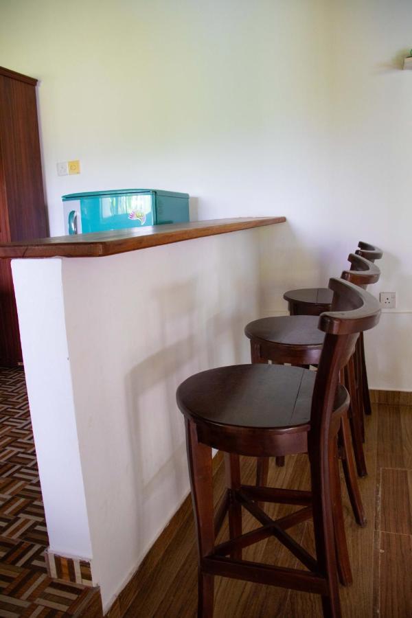 Sri Villa Rest Hikkaduwa Dış mekan fotoğraf